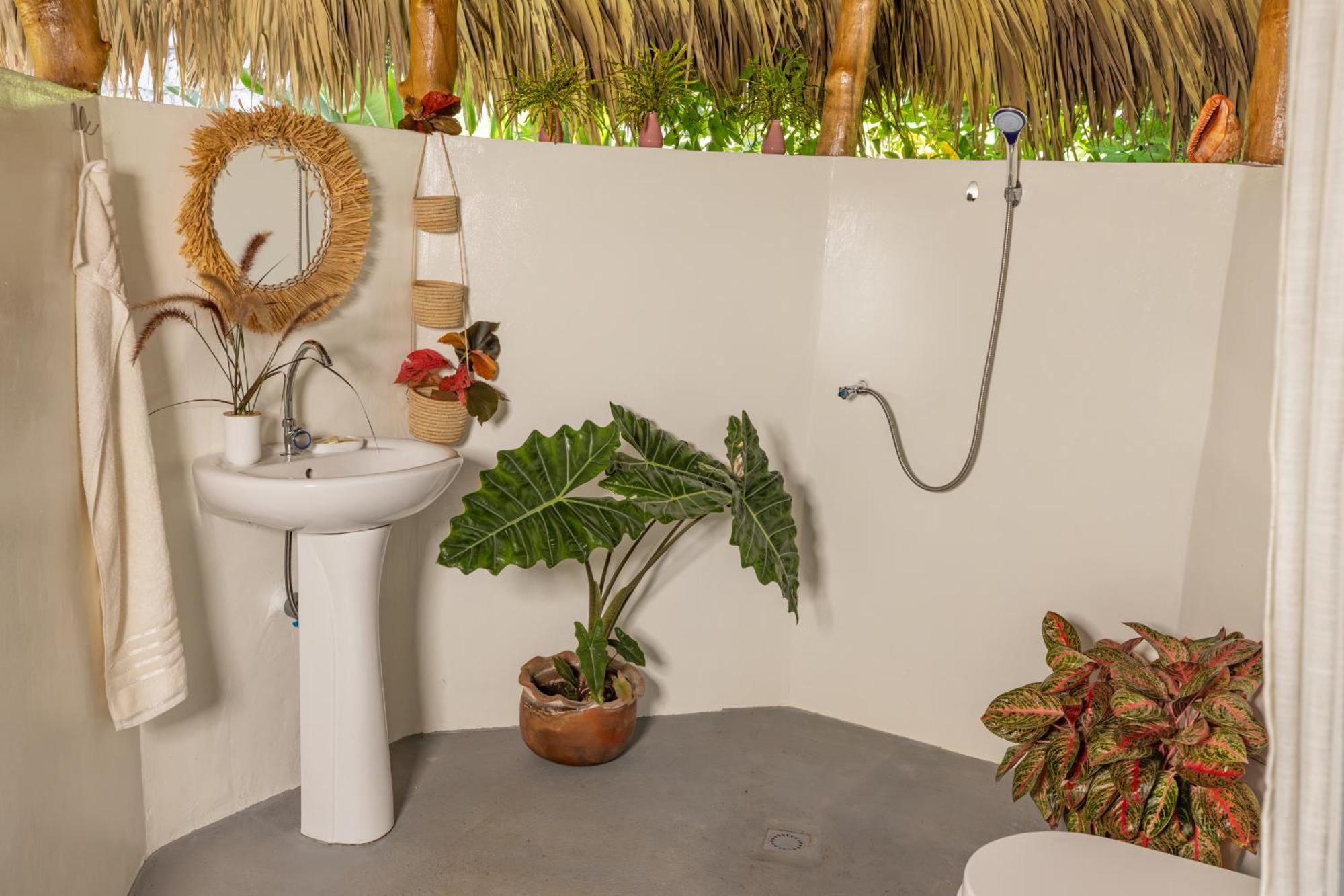 Komba Cabana Nosy Komba Extérieur photo